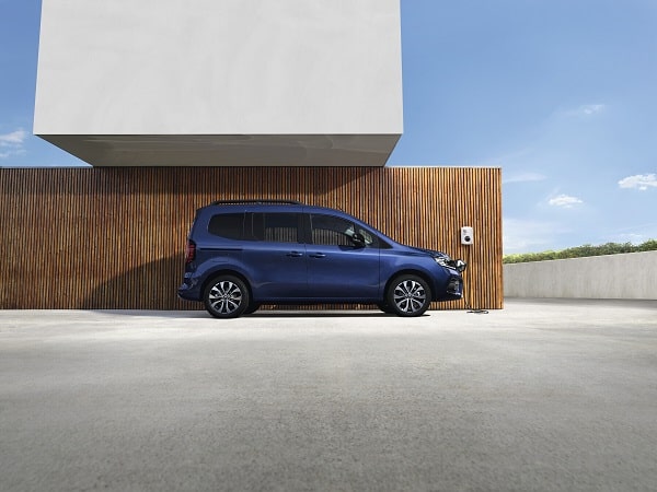 Renault Kangoo E-Tech Electric, la multispazio 100% elettrica - 103ed2ndodpM images hq njZknQB8oAL6 images hq R DAM 1440457