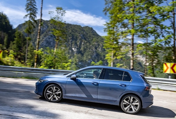 Volkswagen Golf, cinquant’anni e non sentirli - 20240607 CH H6399