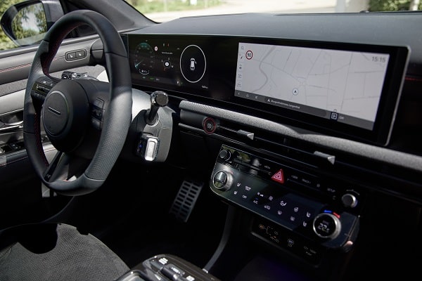 Hyundai attualizza anche il modello TUCSON - MP 3056