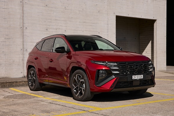 Hyundai attualizza anche il modello TUCSON - MP 3353