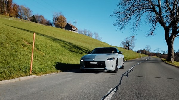 La nuova Nissan Z torna in Svizzera grazie a un importatore privato e può essere ordinata da subito - Frames 100