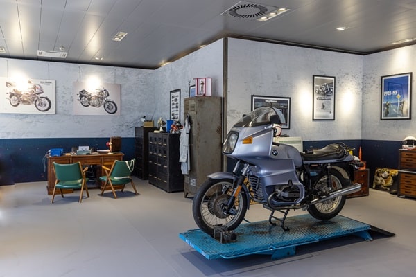 BMW RS: 50 Years of Shaping the Future