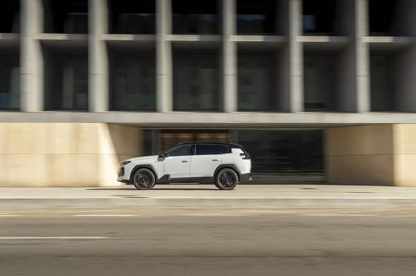 Citroën C5 Aircross: il nuovo SUV con più spazio, più comfort, più tecnologia e oggi è anche 100% elettrico - citroen C5 Aircross6