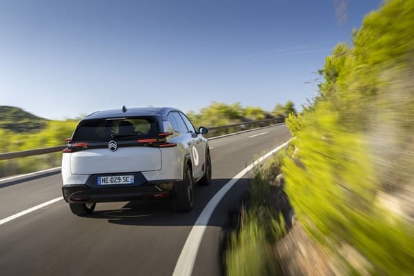 Citroën C5 Aircross: il nuovo SUV con più spazio, più comfort, più tecnologia e oggi è anche 100% elettrico - citroen C5 Aircross8