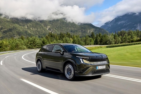 Škoda Peaq: il nuovo modello di punta di Škoda amplia la gamma di vetture elettriche del marchio