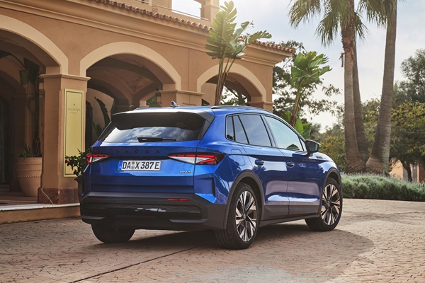 Skoda Elroq: un nuovo capitolo della mobilità elettrica della casa con tanto spazio e soddisfazione alla guida in tutte le circostanze. In Svizzera, il prezzo entry-level per l'Elroq 60 è di circa 37'000 franchi - skoda elroq sportline12