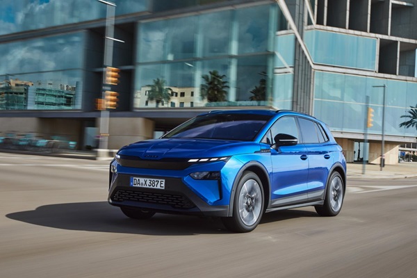 Skoda Elroq: un nuovo capitolo della mobilità elettrica della casa con tanto spazio e soddisfazione alla guida in tutte le circostanze. In Svizzera, il prezzo entry-level per l'Elroq 60 è di circa 37'000 franchi - skoda elroq sportline8