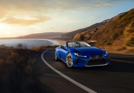 00000lexuslcconvertible07hires-697065-2