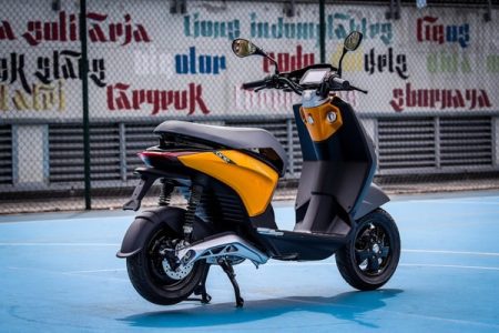 03-piaggio-one