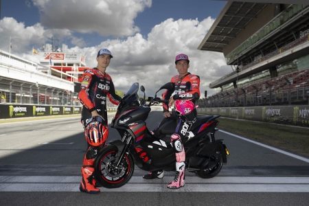05 Aprilia SR GT Replica - Vinales & Espargaro
