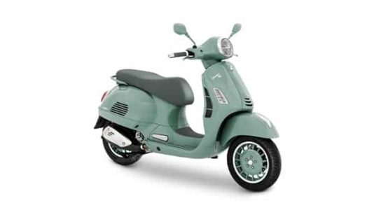 07-vespa-gts-80th
