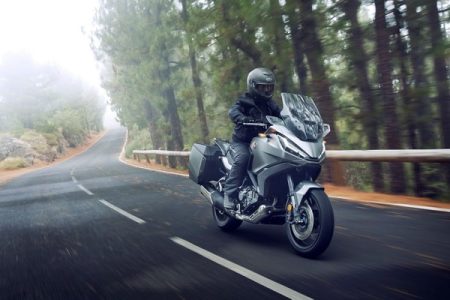 348208-2022-honda-nt1100