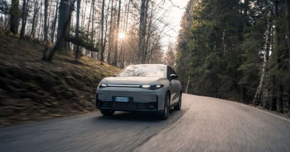 Leapmotor Reveals Enhanced MY27 C10 with Greater Range, Advanced Connectivity and Expanded Safety Technologies