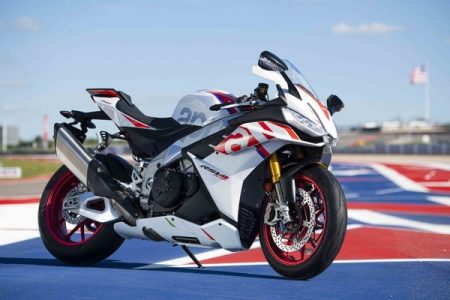 Aprilia V4 Factory Speed White 3