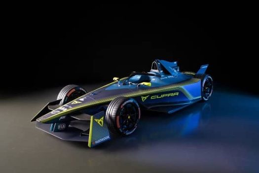 CUPRA Formel E_3_4_Front_Eagle_View_lowres