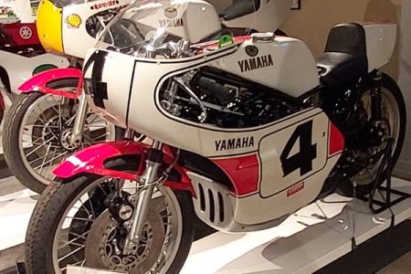 Yamaha-TZ-750-1974