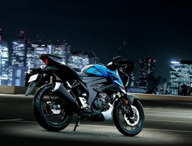 gsx-s125-blu-baltimora-2022-action03