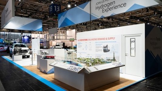 Toyota baut den Einsatz der Wasserstoff-Brennstoffzellentechnologie im Schwerlastverkehr aus