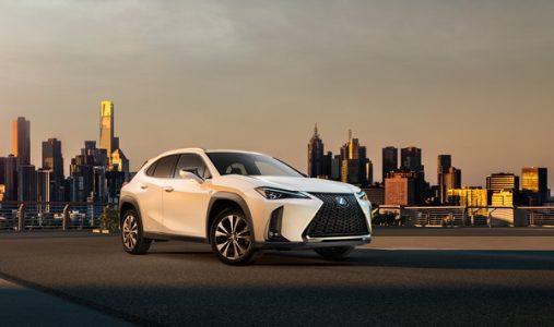 lexus-ux-crossover-2018-geneva-c98e9523f9a683bb86e604a2b16b8609e0628f58