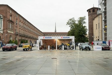 Suzuki racconta a Torino l’evoluzione della mobilità: dalla passione per le 2 ruote all’elettrico di eVITARA
